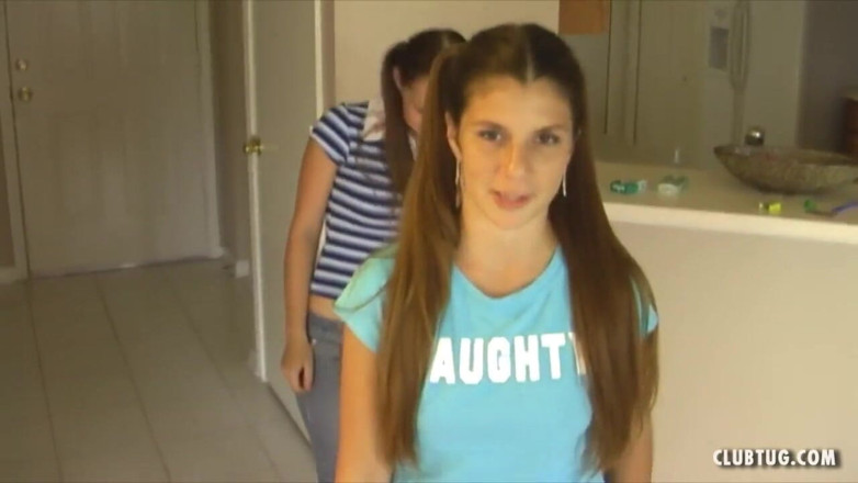 Club Tug: Sexy Teen Zoe and Jc Taylor Threesome 