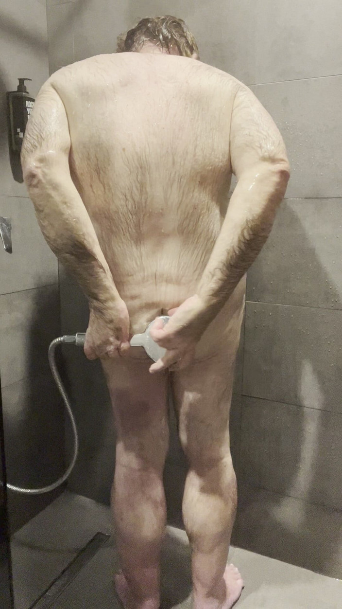 Coach Karl dude lodge: 2026 Waktu Mandi Valentine 5