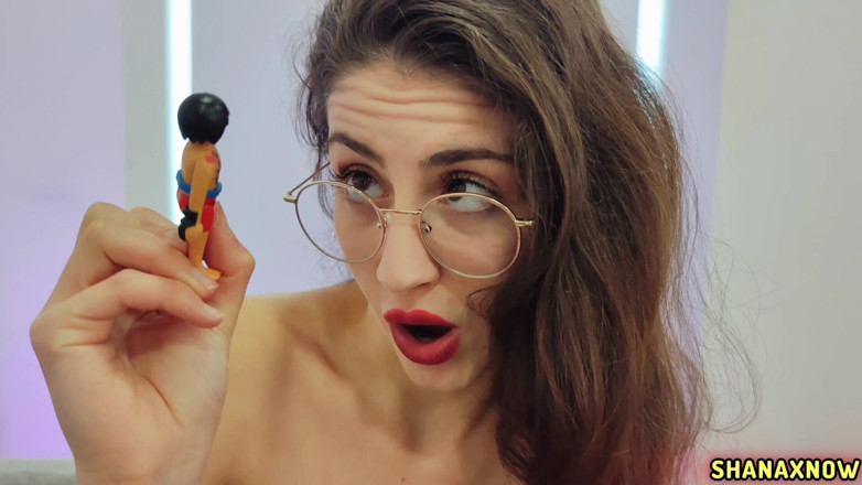 Shanaxnow: Фетиш Playmobil фигурка Uvula съела великанша