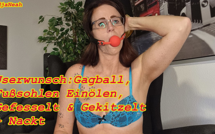 NadjaNeah: Permintaan Pengguna: Gag Ball, Oiling Sole, Diikat &amp; Digelitik + Telanjang