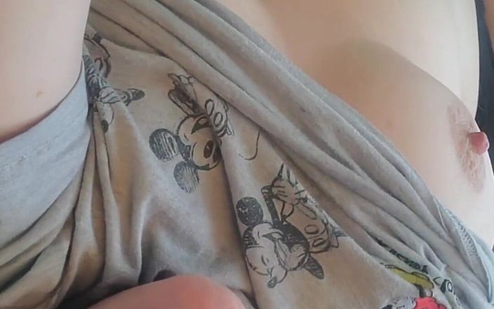 KinkyKatie: Czy łatwo się rozpraszasz? Wiem, że nie! Zwłaszcza, gdy wysyłasz mi zdjęcia!