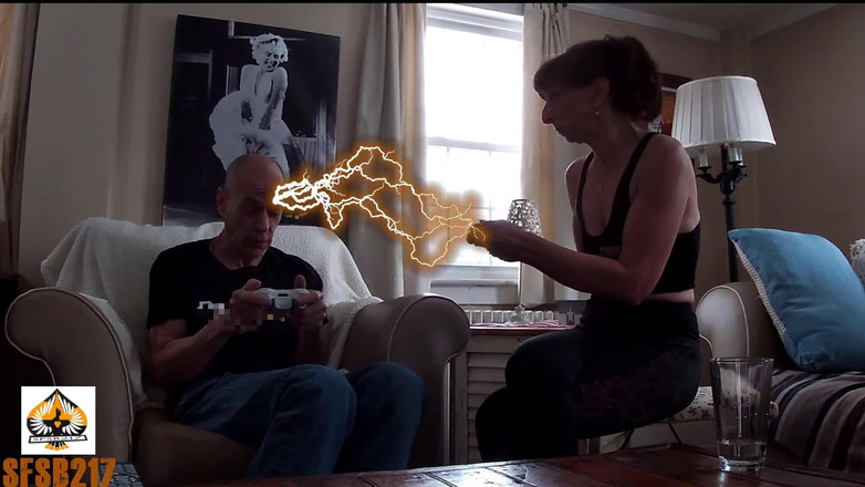 Shadow And Marie: Marie Řekla, jak natáčí video stín, slyšela přehrát video