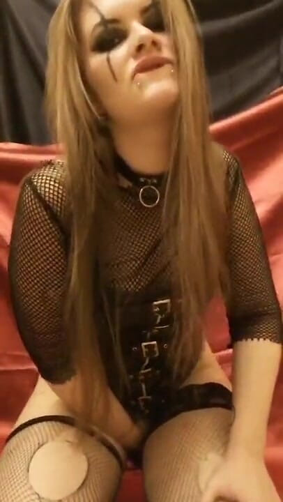 Mara Vipe: Goth girl sucks a black dildo and then masturbates her...