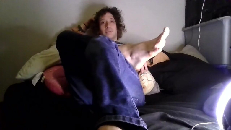 LilTaste: Foot Fetish Fanclub Vid