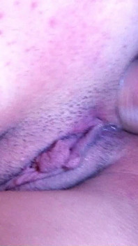 Seksi latin genç kız naty tatilde üvey erkek kardeşi tarafından sikiliyor
