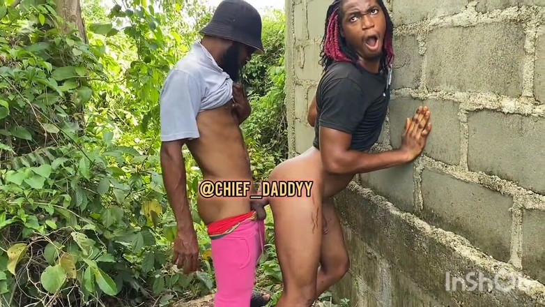 Chief_daddyy: Приватная сцена между двумя бойфрендами