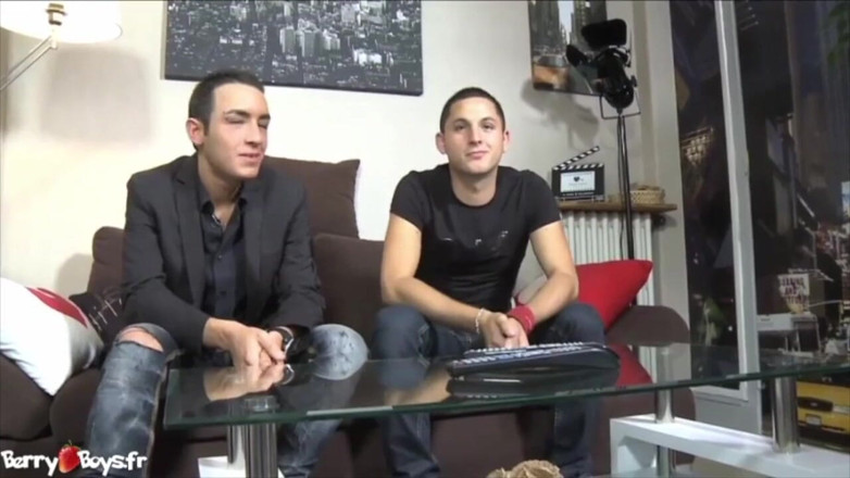 The berry boys: Pengalaman seks baru untuk twnks dan kawan lurus yang curious 07