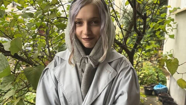 LyalkaRPG: Встретил украинскую порноактрису на улице и трахнул ее в тот же день