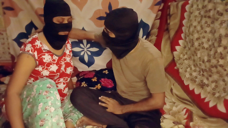 Poojakabir: Joyeux Anniversaire À La Tante Du Village Desi Partie 1