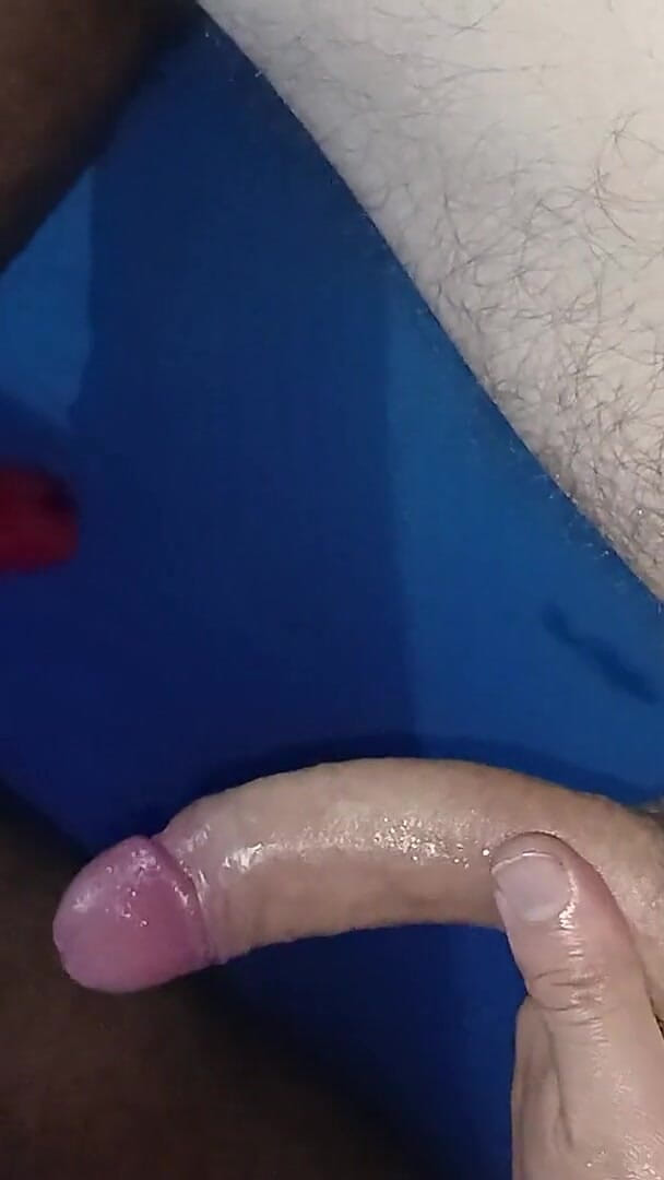 Vikingoazul: Femboy nero con buona lingerie, una delizia che sedere e...