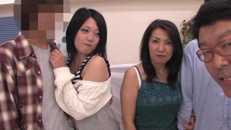 JAPAN IN LOVE: Asian Babes Shared Scene-1_japanese Girls Masturbate in Group and End...