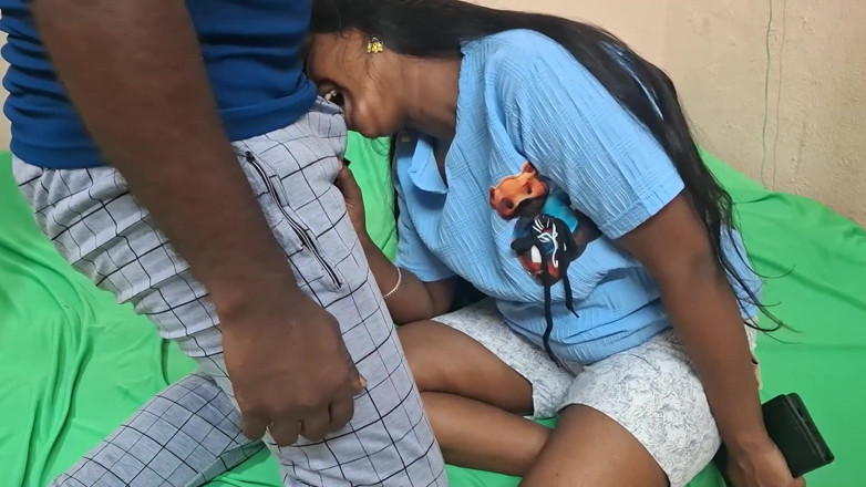 Delightrose: Pengurus Pejabat Mengongkek Sekratari Wanita