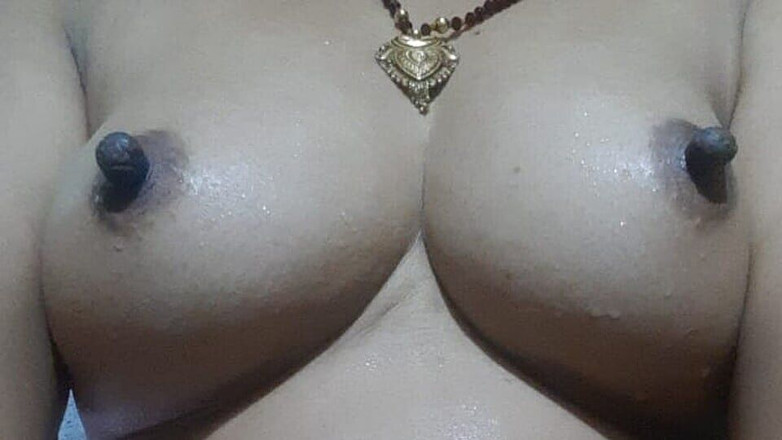 Desi_Xbhabhi: Mijn hete figuur bevriend met grote borsten en kontgaatje schoon...