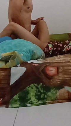 KingLeo: 방에서 하녀와 섹스하는 거