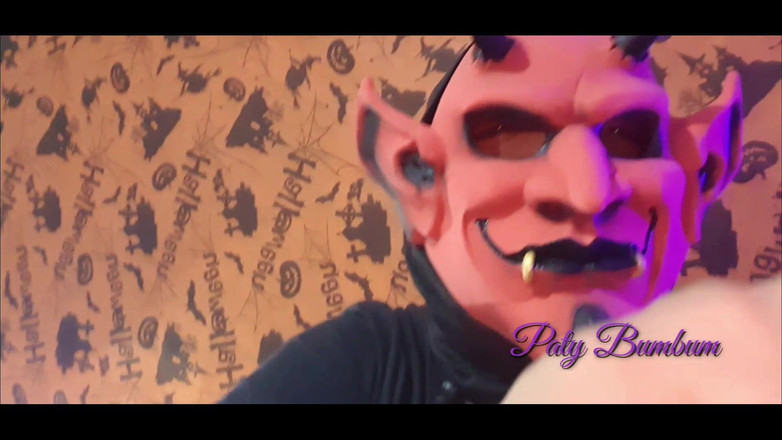 Paty Bumbum: Halloween im Haus der Huren