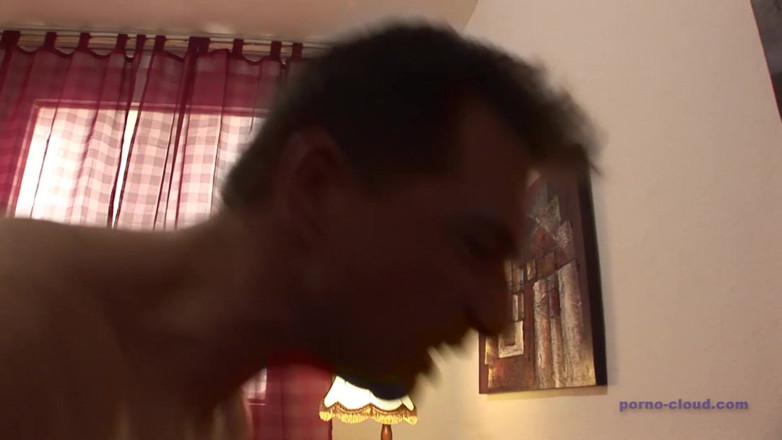 Porno Cloud: Milf eerste date