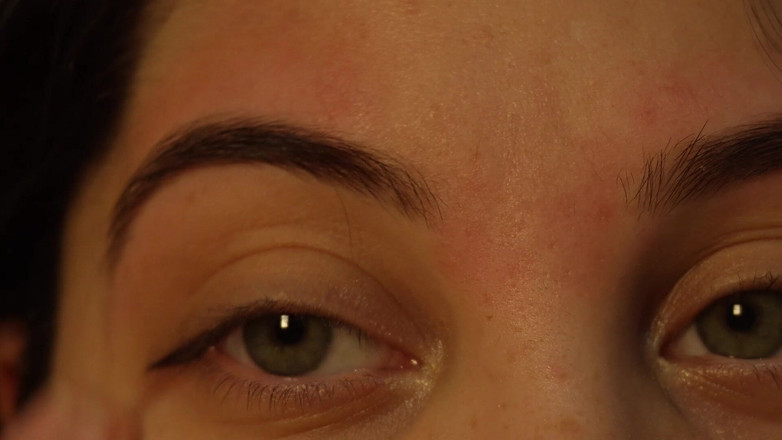 AmayaMori: Я збираюся зірвати свої брови дуже близько за допомогою пінцета для брів, щоб вони виглядали добре, розважаються:)