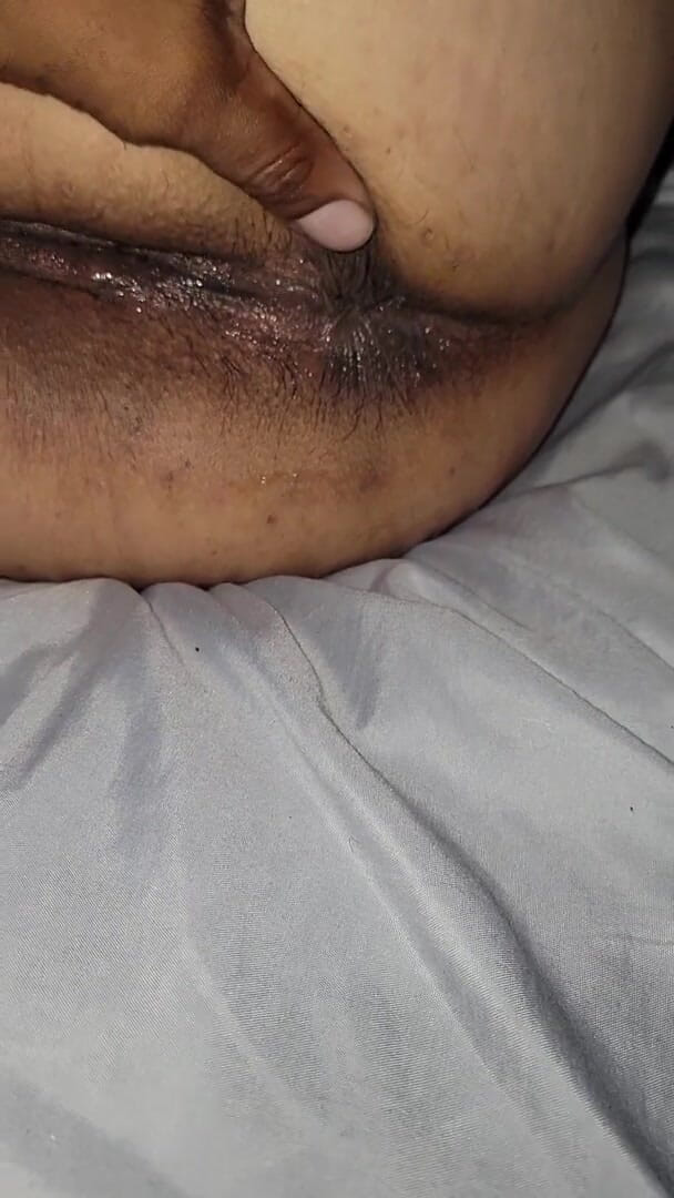 BBC And LatinaMilf: Wet ass pussy and ass play