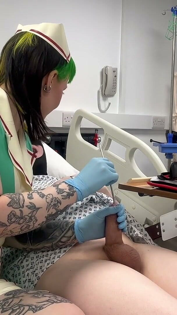 Bigtiddygoth: Nurse Ruby's Sounding Exam - Sizing up Her Patient's Tiny Urethra