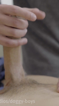 Il miglior massaggio completo di twink per un ragazzo ben dotato