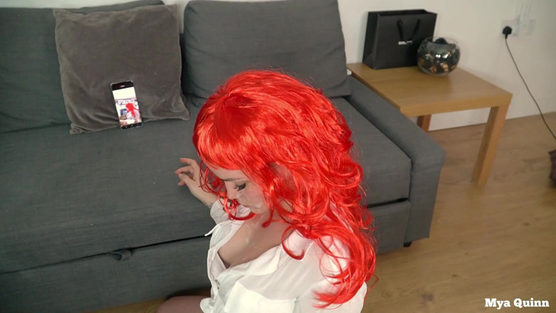 Mya Quinn: Zrzka kouří a jezdí na péru, 69 let, výstřik zezadu