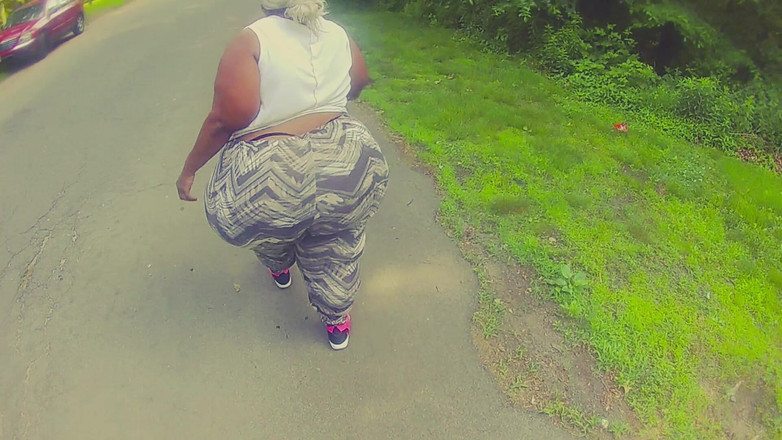 Pearaddiction walking content: Addiction camminando pera