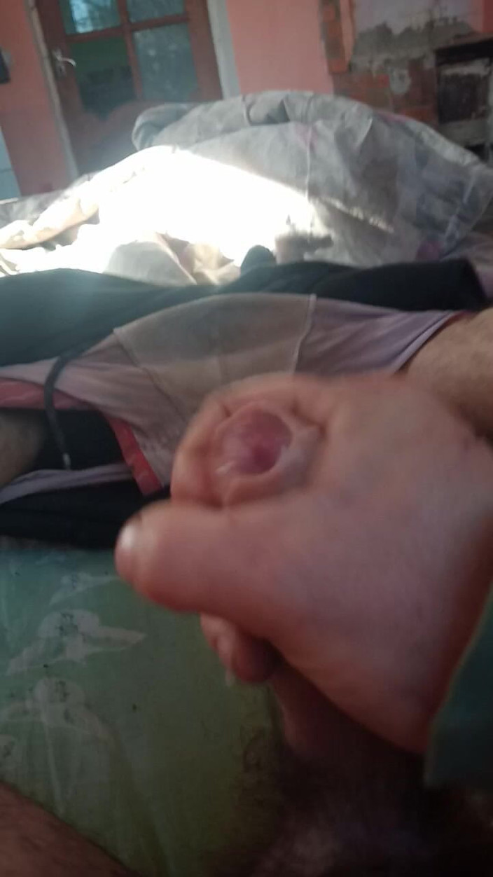 Dera: Masturbazione da vicino