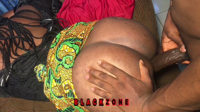Blackzone Films: Guter doggystyle auf dem stuhl, dann reitet sie meinen schwanz,...