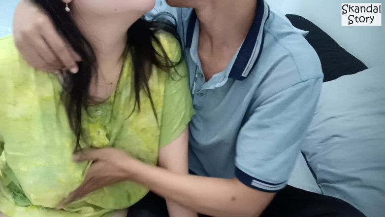 Skandal Story: Adik tiriku selalu sange berat!