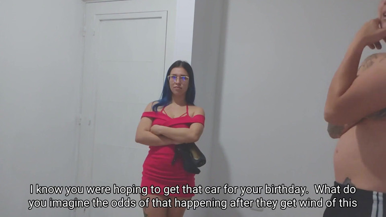Sara films: 操我的继兄弟，这样他就不会把我交给继父
