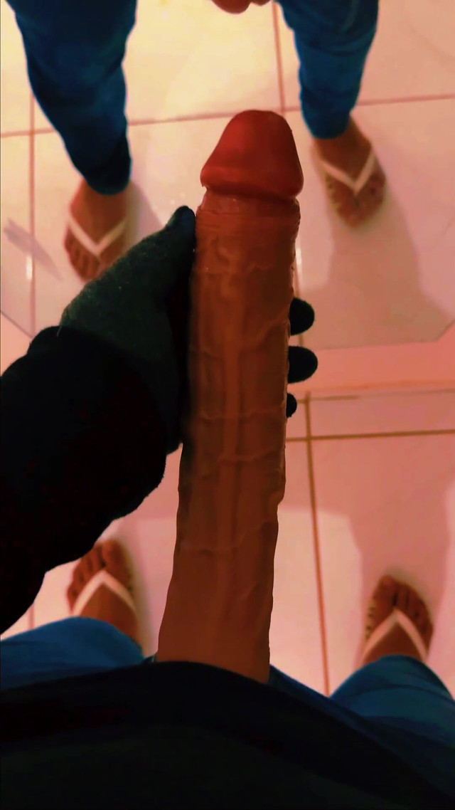 A 26cm Dick Didn't Fit in Your New Sex Doll - Vertical Sex! (Greedy truck)