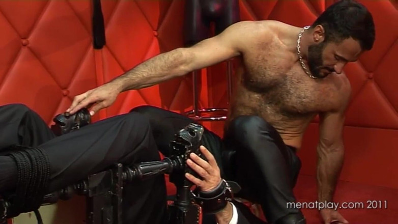 MenAtPlay: Red Room