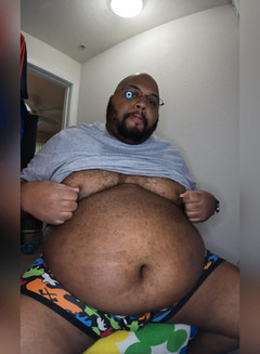 Blkhole420: 一个胖男人的快速工作释放