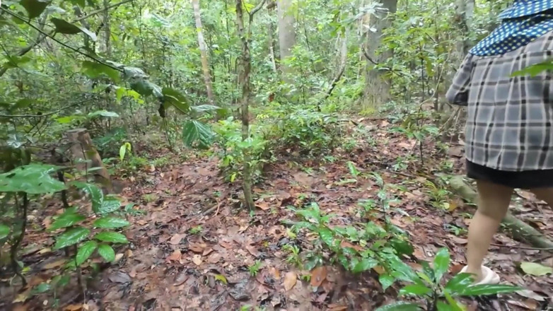 RealThaiSolo: Thai Girls Walking and Talking and Picking Mushrooms in the...