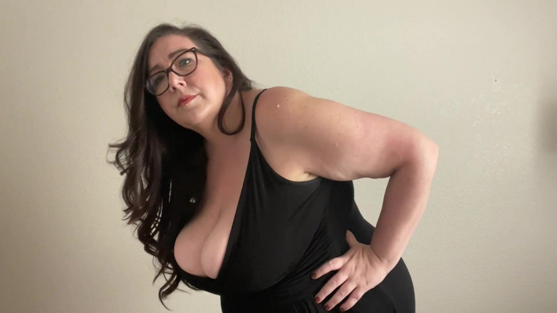 cutejayne: Mẹ kế sục cu lần đầu tiên của bạn