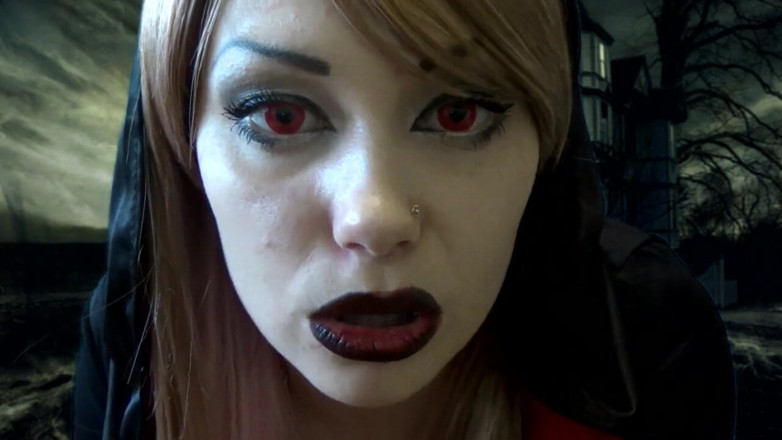 Goddess Misha Goldy: main tumhari Evil Vampire Mistress hoon aur main tay kar...