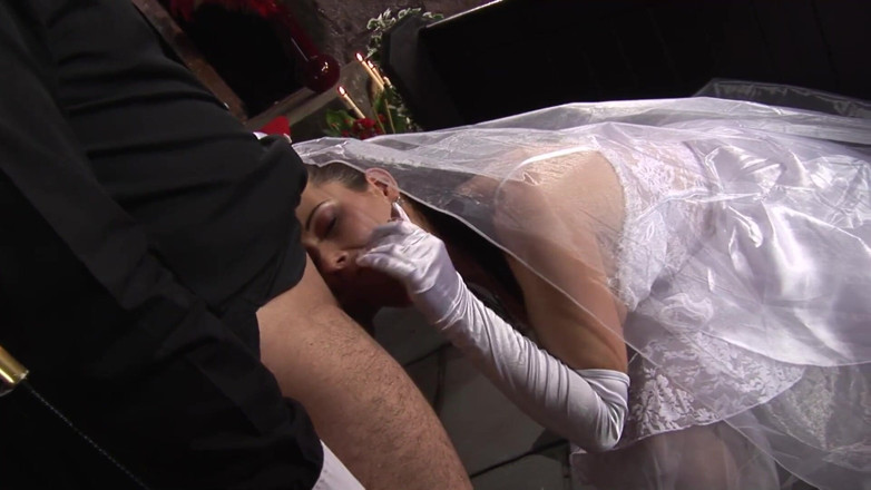 Porn Amazing: La sposa da piacere al cazzo desideroso dell'uomo migliore anche...
