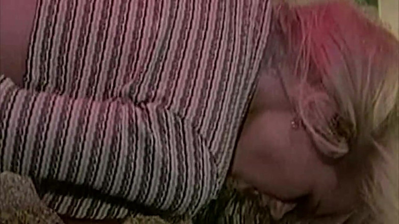 ORGASMX: Žhavá Blondýna Děvka V Prdeli Tvrdě