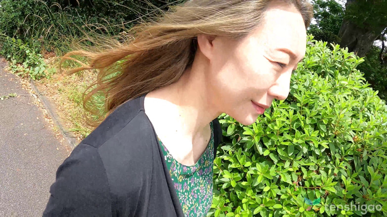 Tenshigao: 若林美穂は、熱いセックスを求める成熟した日本の主婦です