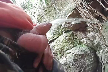 Gangbang straight: Penghormatan kencing pancutan muka kepada Anjali