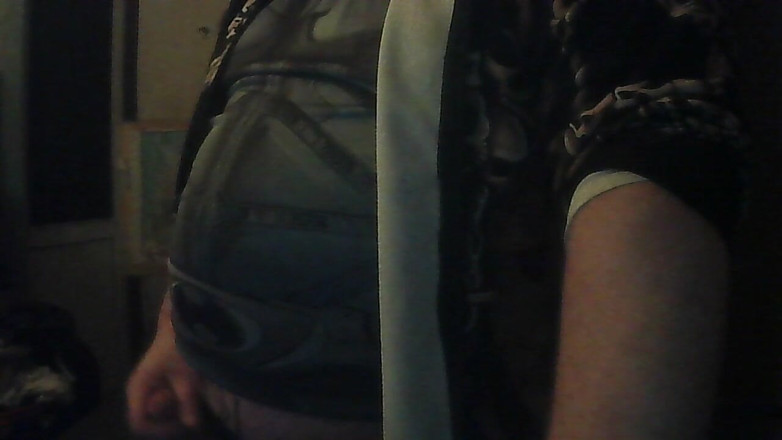 Jerking Perv: Shakes Capucín