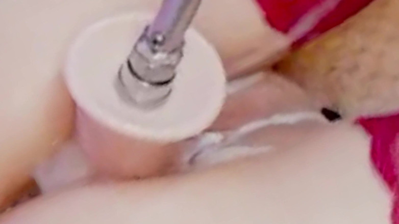 Nicolette69w: Đụ một cái âm hộ đầy tinh với một dương vật giả...