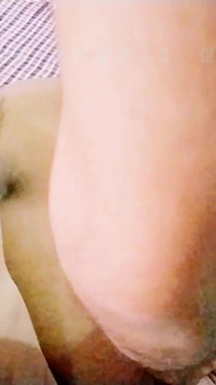 Pyasi Desi Bhabhi harde Chudai op zijn hondjes - grote kont hard geneukt door Devar Hindi audio eigengemaakt
