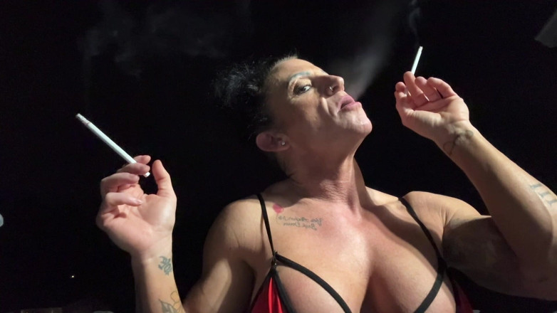 Kandylegsxxx: Kandys Kouření JOI Dvojitý Cig Cum Příkaz