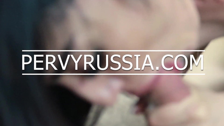 Pervyrussia: 다행히 격리 룸메이트가 섹스할 수 있습니다.