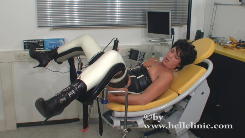 Rubber & Clinic Studio - 1ATOYS: My asscunt - Her playground - Anal fisting