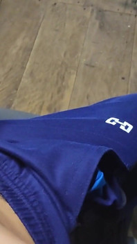 Man Jerks off a Big Load in His Sweatpants After Doing His Morning Exercise