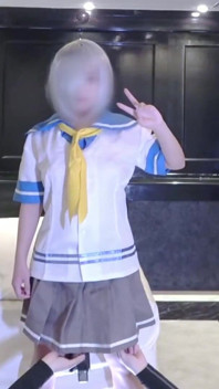 Cosplay und perfekte G-Körbchen-Taille, Solo-Charme, der verspielte und private Momente einfängt 1