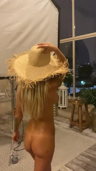 Monika Fox - sesión de fotos mexicana en el backstage
