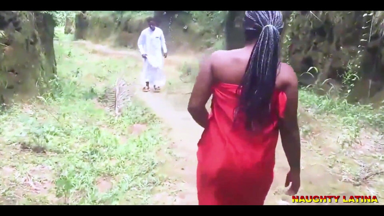 naughty latina: Afrikansk lokal bushsex med hunters fru